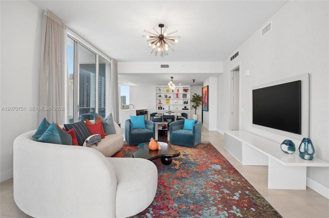 For Rent: $9,500 (3 beds, 3 baths, 2100 Square Feet)