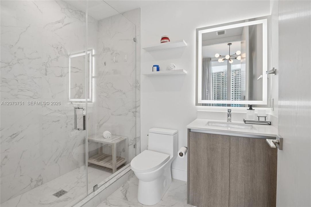 For Rent: $9,500 (3 beds, 3 baths, 2100 Square Feet)
