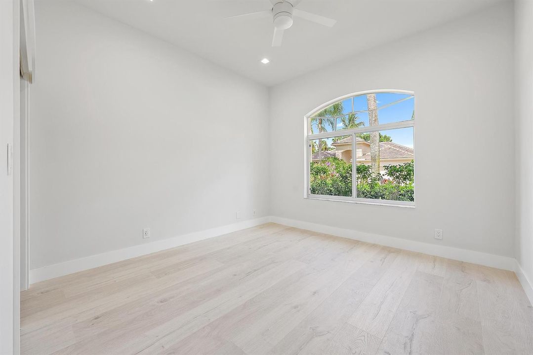 10918 Grande Blvd-11