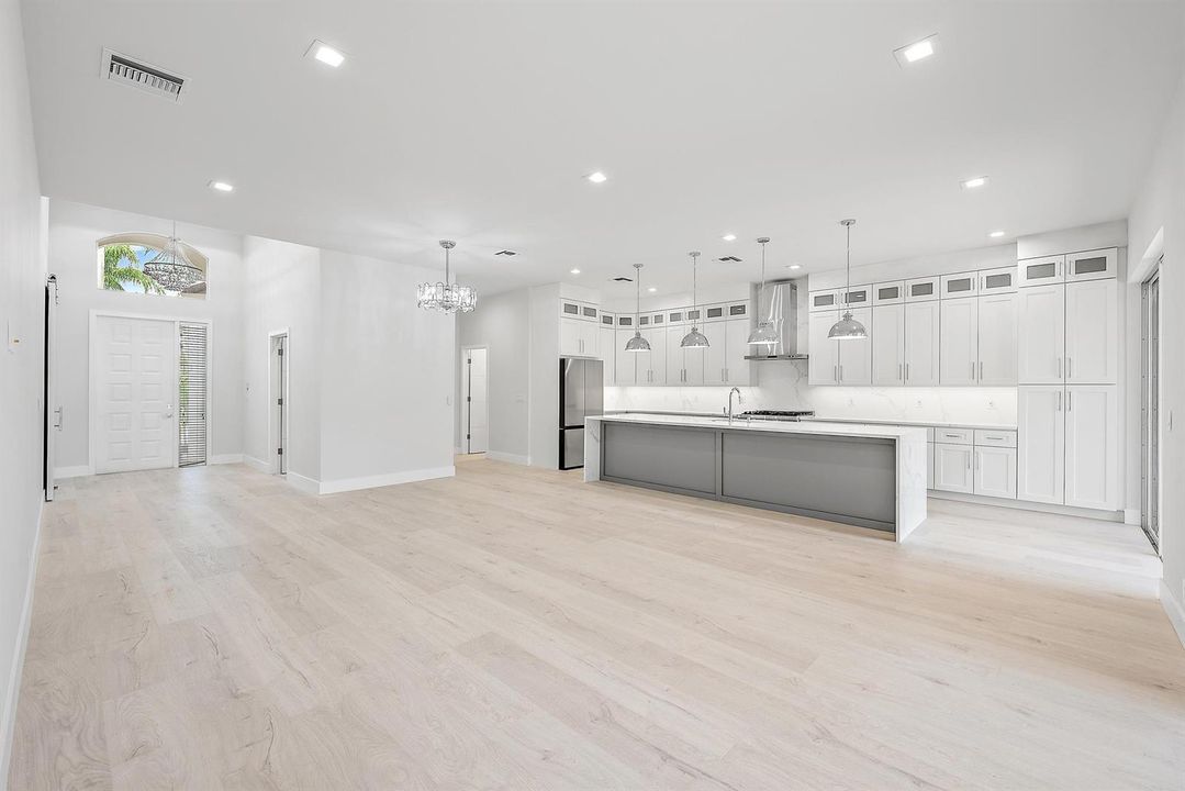 10918 Grande Blvd-8
