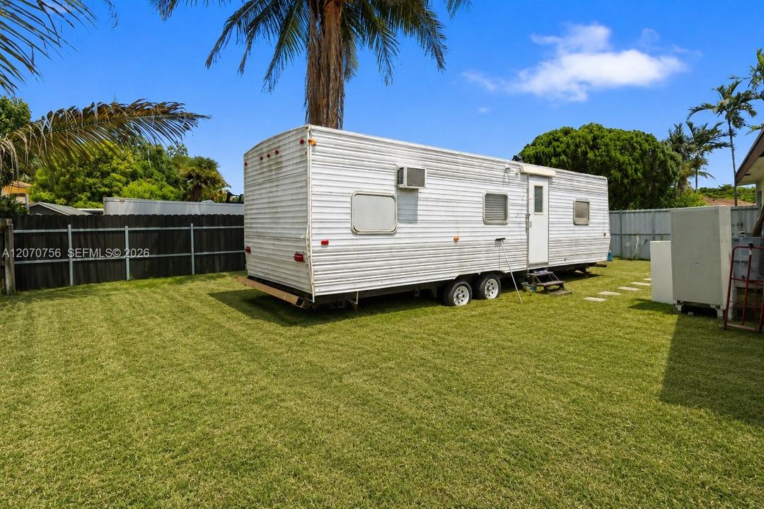RV on the side of the yard