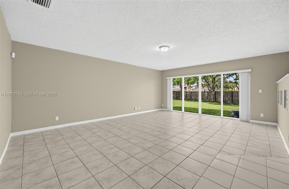 For Sale: $509,900 (4 beds, 3 baths, 2721 Square Feet)