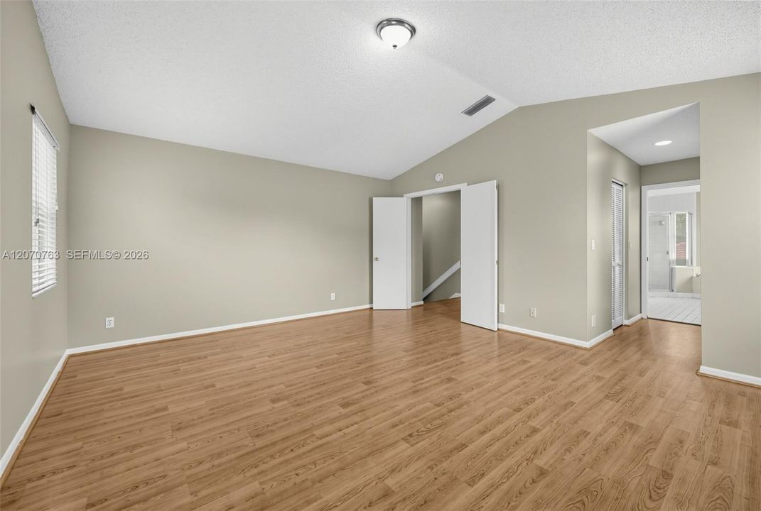 For Sale: $509,900 (4 beds, 3 baths, 2721 Square Feet)