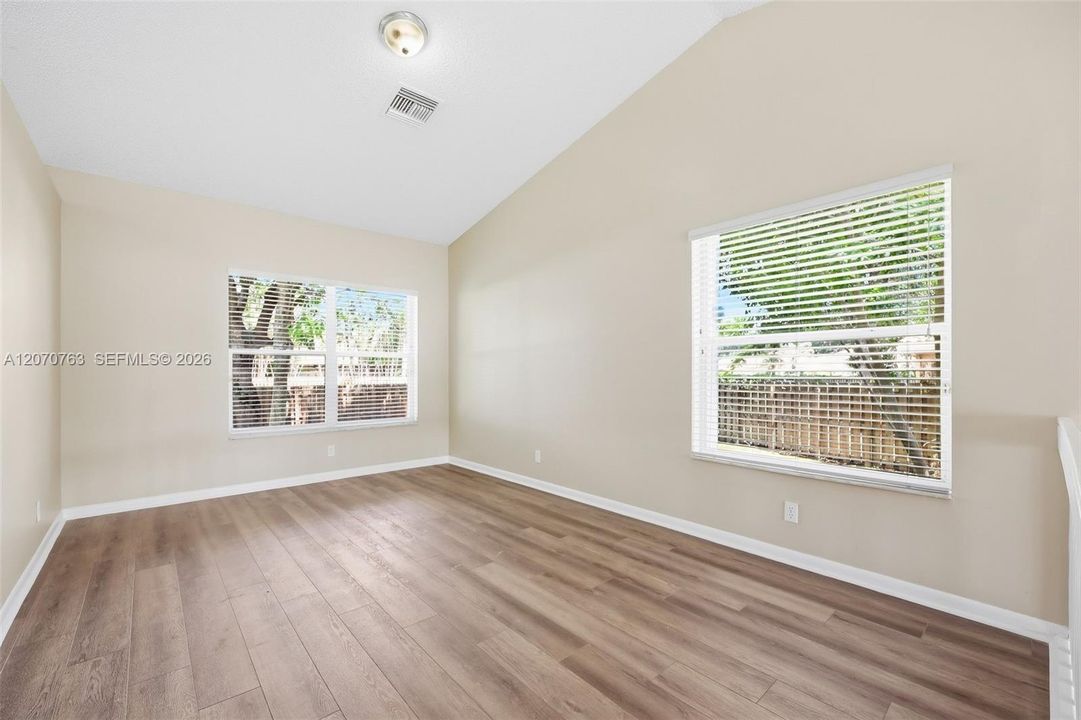 For Sale: $509,900 (4 beds, 3 baths, 2721 Square Feet)