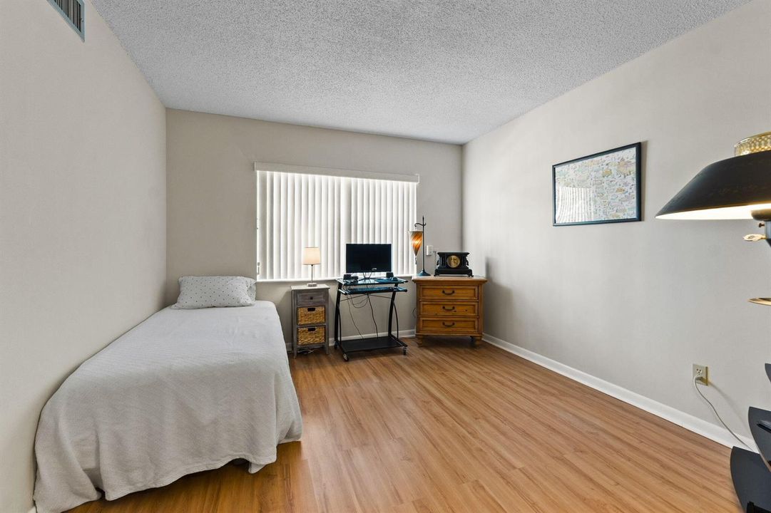 18-web-or-mls-DSC03077
