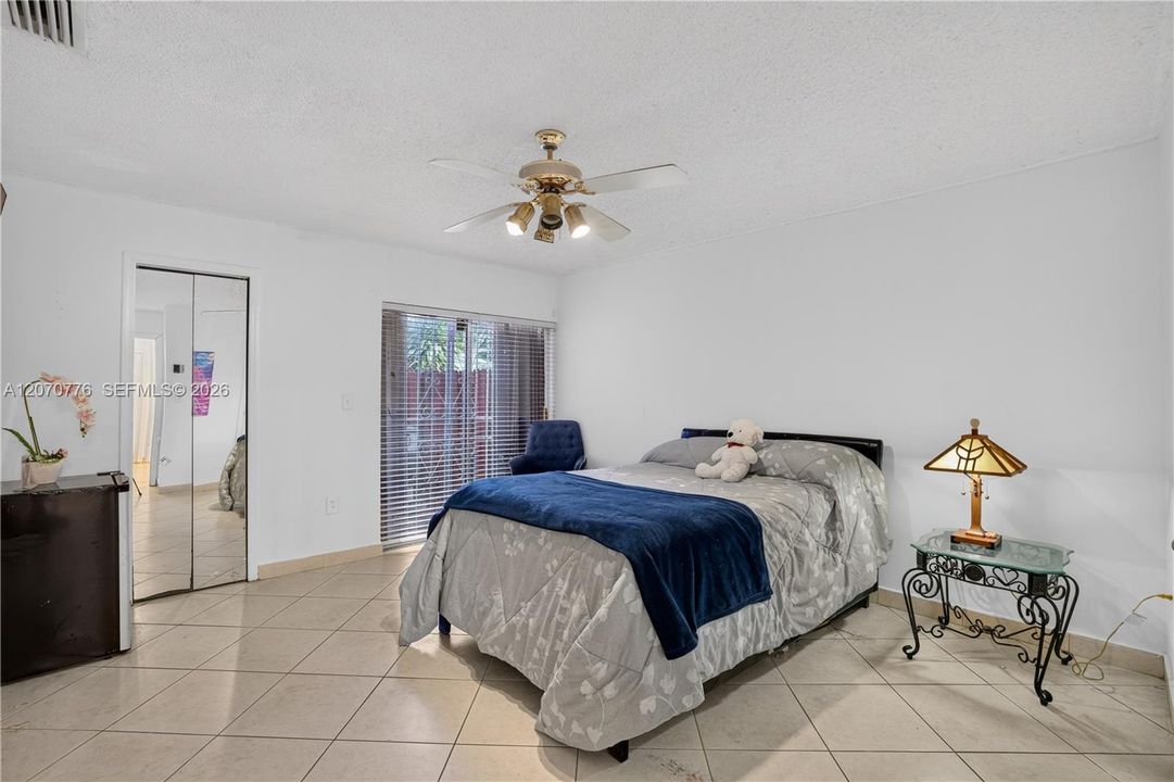For Sale: $685,000 (3 beds, 2 baths, 2351 Square Feet)