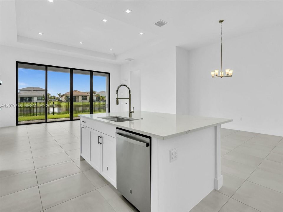 For Rent: $6,250 (4 beds, 3 baths, 2491 Square Feet)