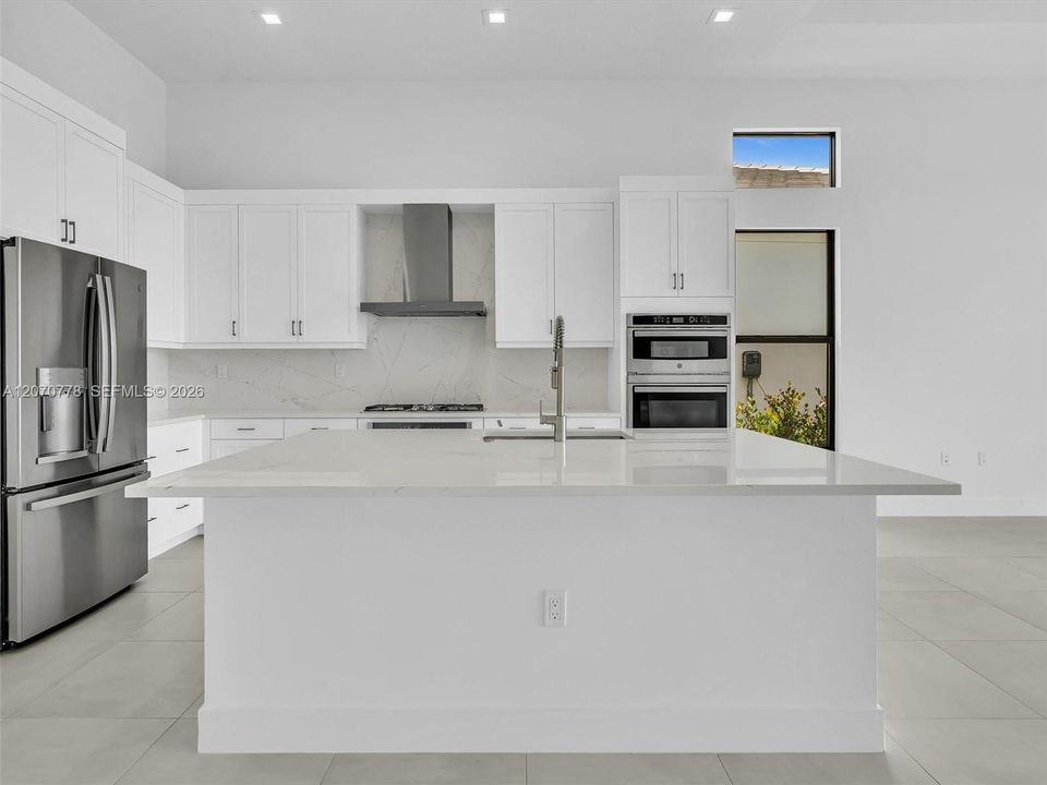 For Rent: $6,250 (4 beds, 3 baths, 2491 Square Feet)