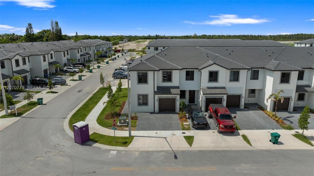 For Rent: $3,000 (4 beds, 3 baths, 0 Square Feet)