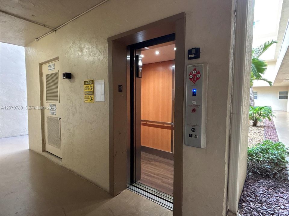 Elevator