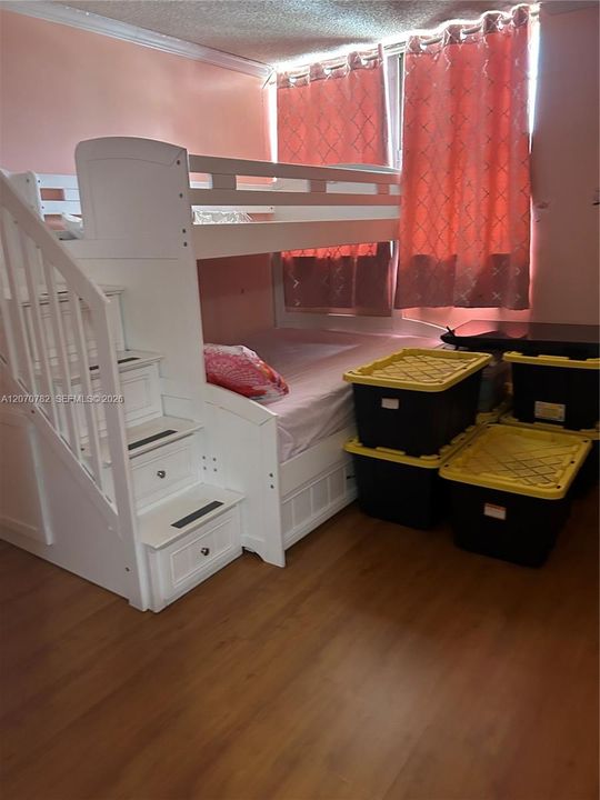 En Venta: $355,000 (2 camas, 1 baños, 1032 Pies cuadrados)