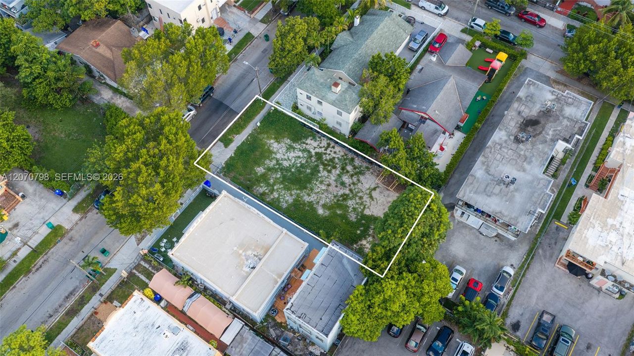 For Sale: $499,000 (0.11 acres)