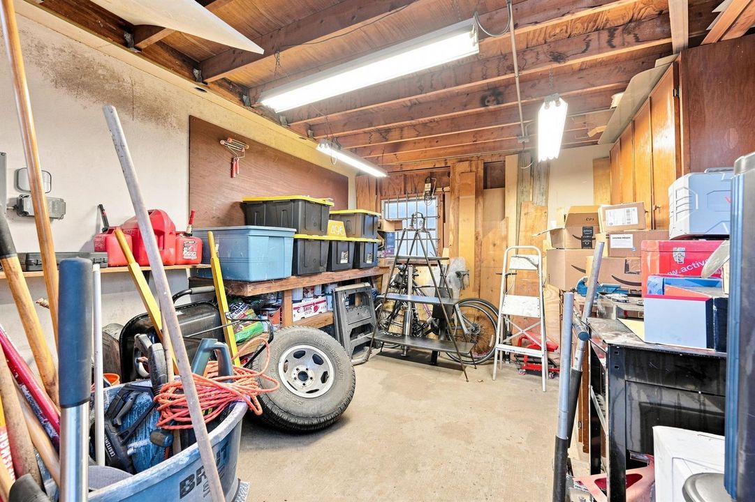 28_utility room