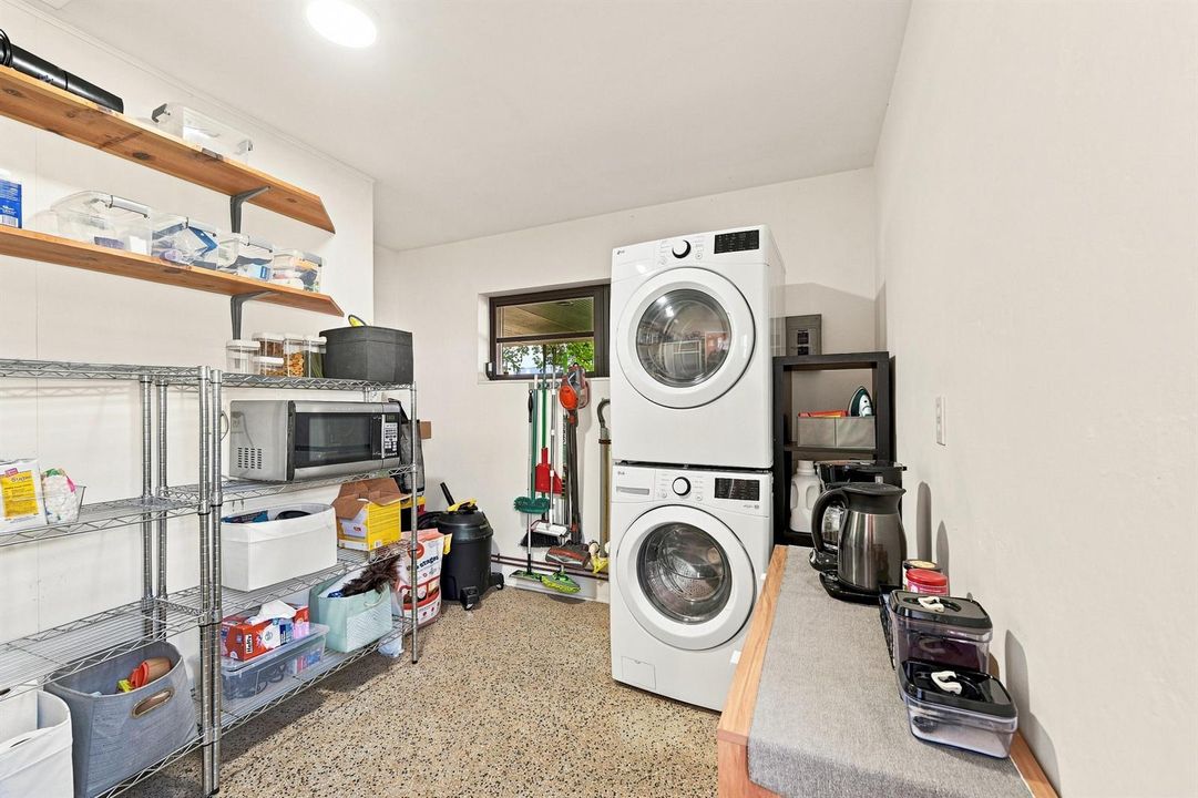 23_laundry