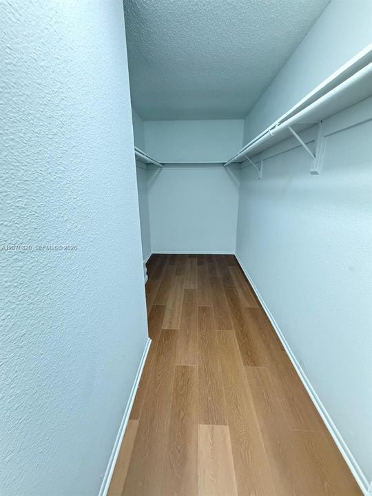 В аренду: $1,550 (1 спален, 1 ванн, 700 Квадратных фут)
