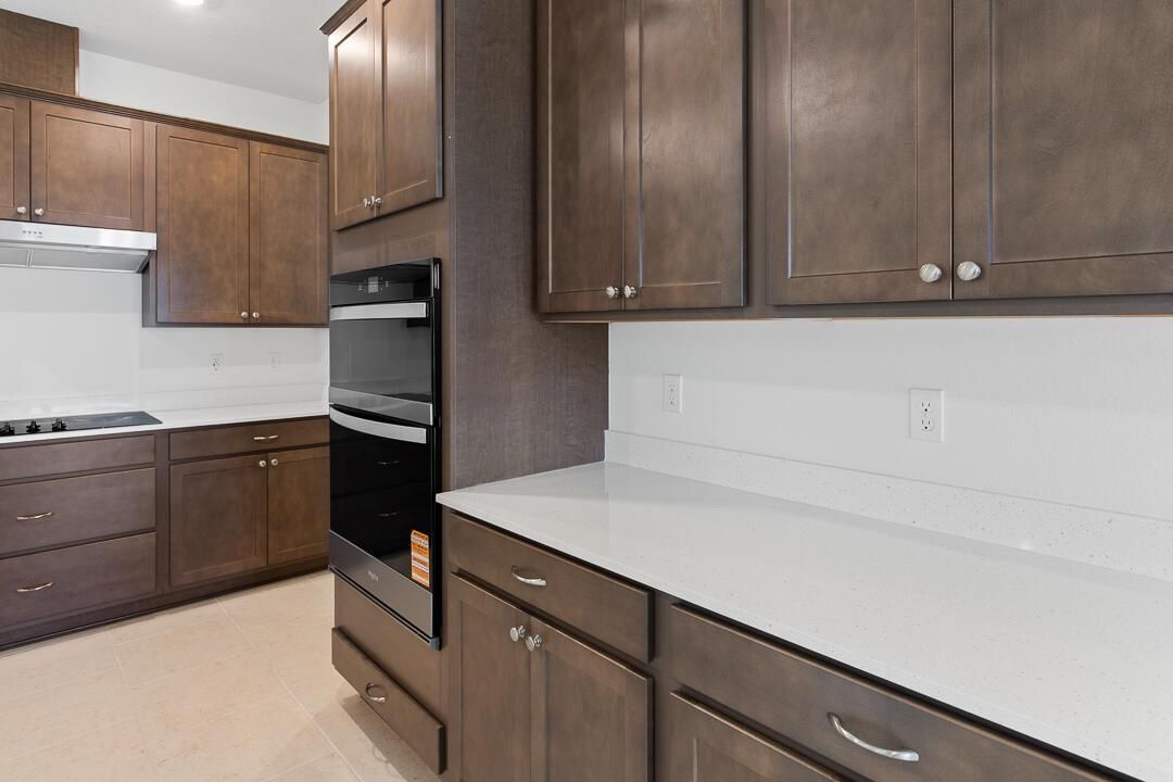 798 SE Seahouse Drive-23