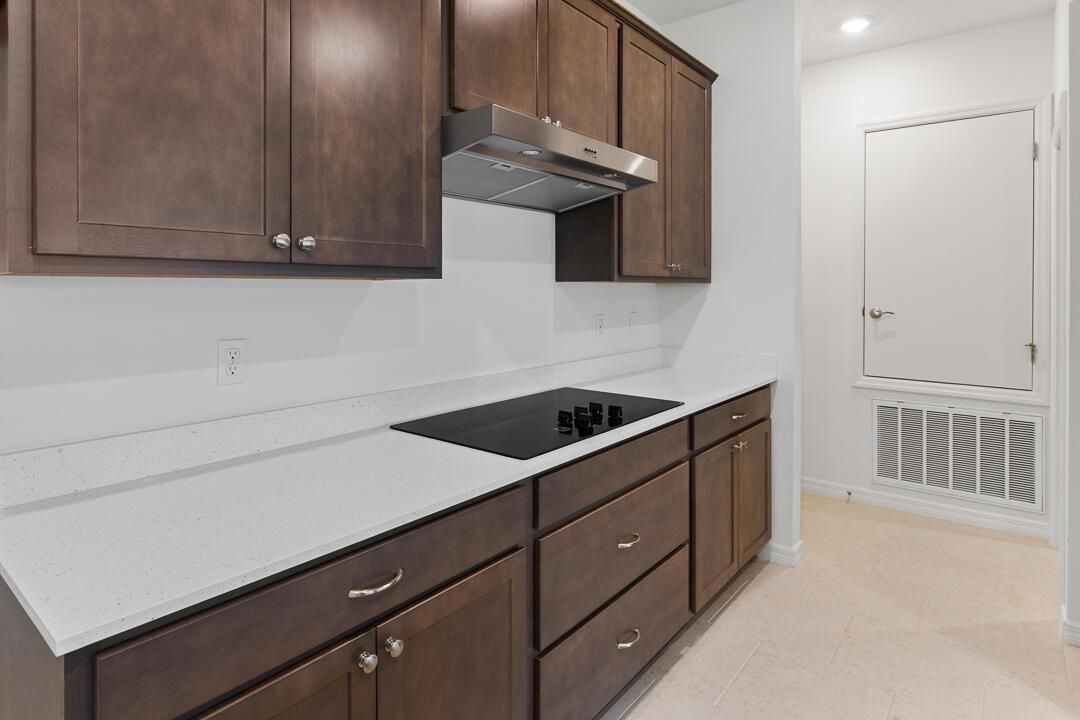 798 SE Seahouse Drive-25