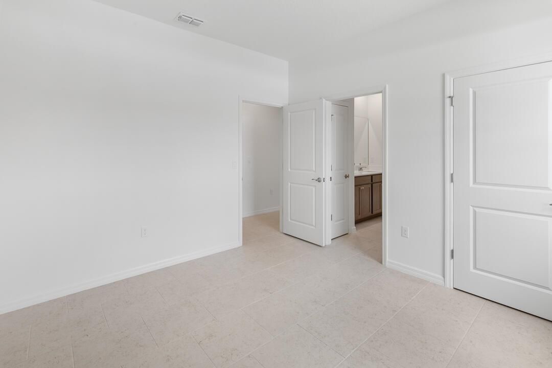 798 SE Seahouse Drive-36