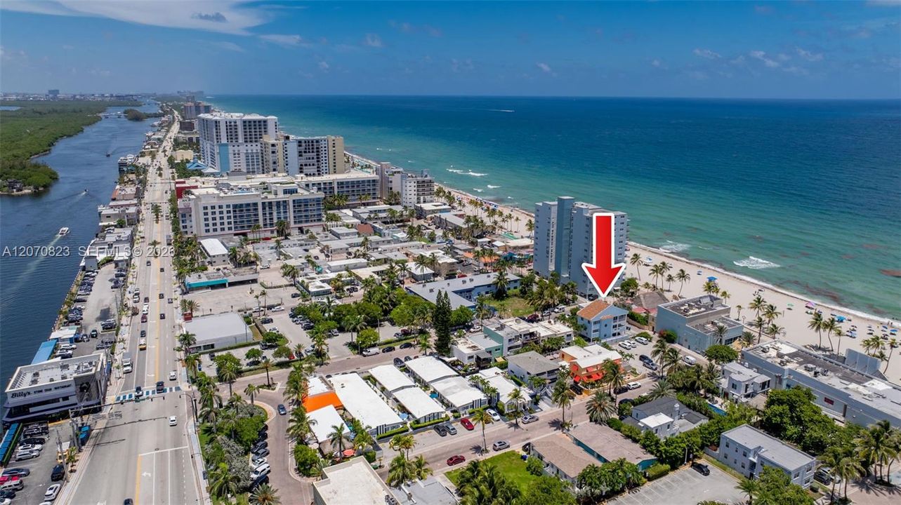 For Sale: $2,150,000 (2 beds, 2 baths, 2454 Square Feet)