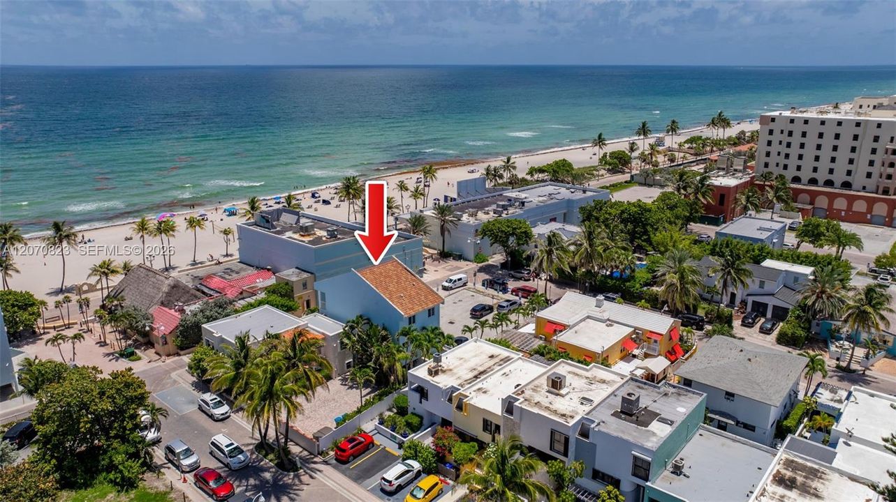 For Sale: $2,150,000 (2 beds, 2 baths, 2454 Square Feet)