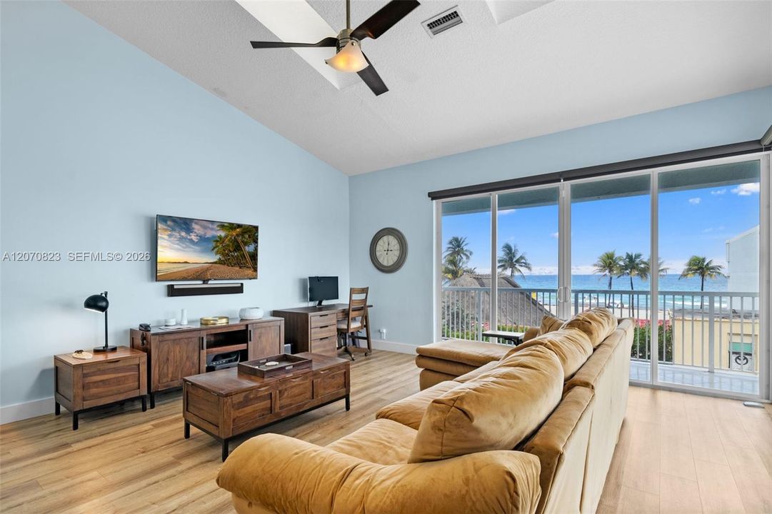 For Sale: $2,150,000 (2 beds, 2 baths, 2454 Square Feet)