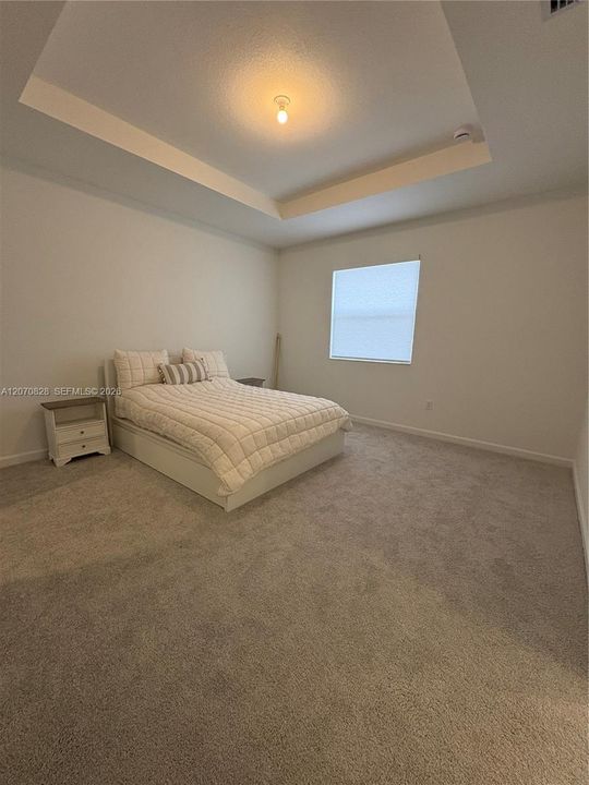 En Venta: $460,000 (3 camas, 2 baños, 1827 Pies cuadrados)