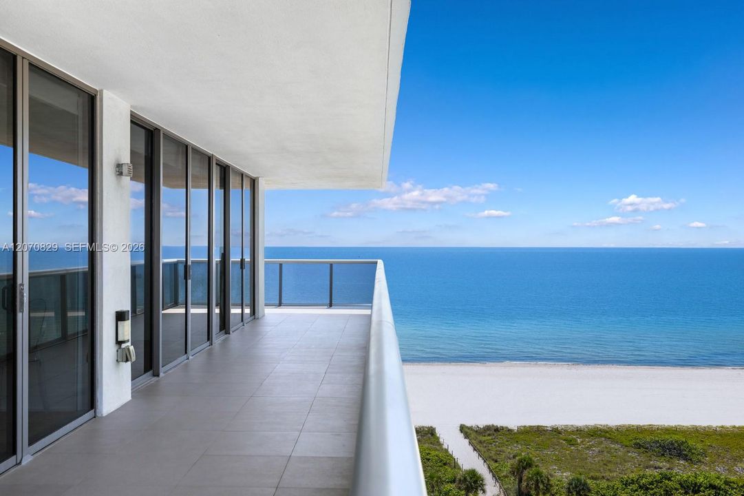 800 sf wrap around direct oceanfront