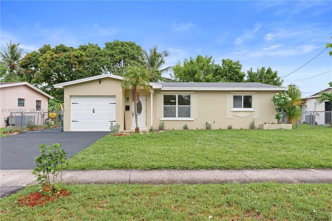 For Sale: $470,000 (3 beds, 2 baths, 1488 Square Feet)