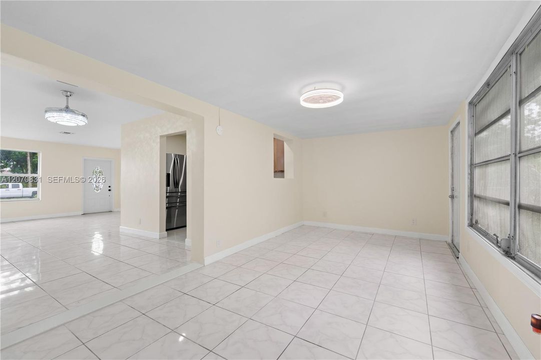 For Sale: $470,000 (3 beds, 2 baths, 1488 Square Feet)