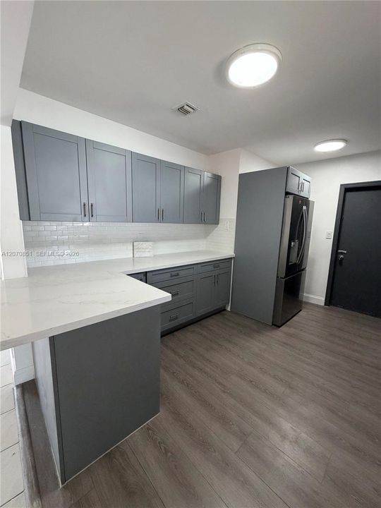 En Renta: $3,300 (2 camas, 1 baños, 1611 Pies cuadrados)