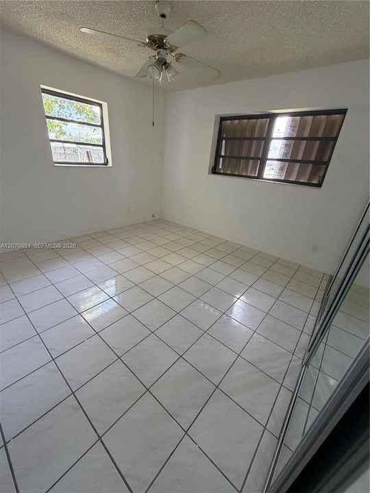 En Renta: $3,300 (2 camas, 1 baños, 1611 Pies cuadrados)