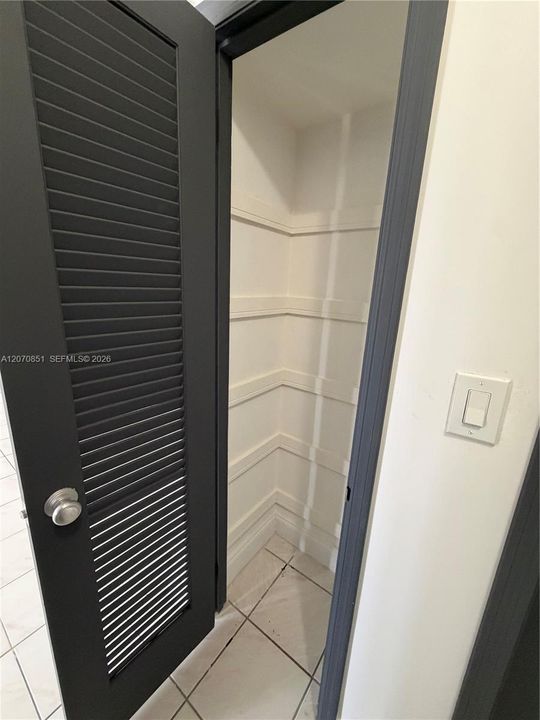 En Renta: $3,300 (2 camas, 1 baños, 1611 Pies cuadrados)