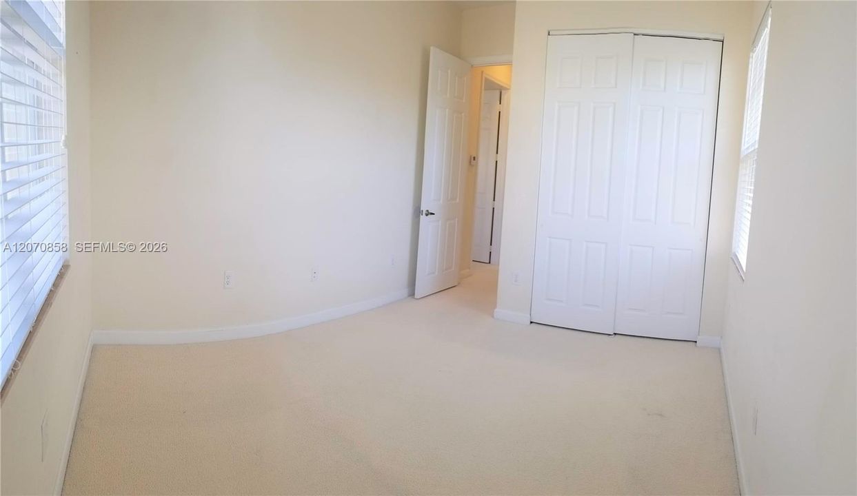 For Sale: $540,000 (3 beds, 2 baths, 2118 Square Feet)