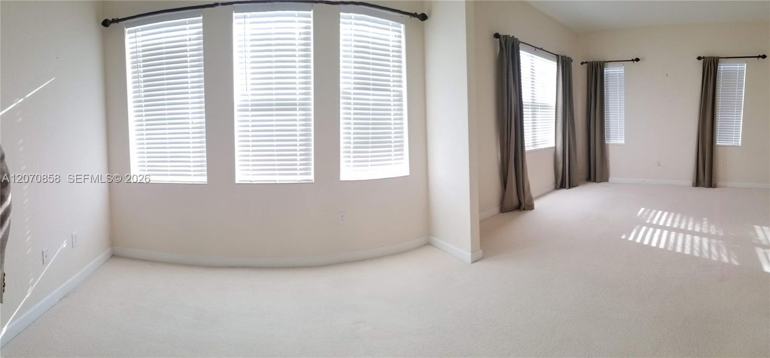 For Sale: $540,000 (3 beds, 2 baths, 2118 Square Feet)