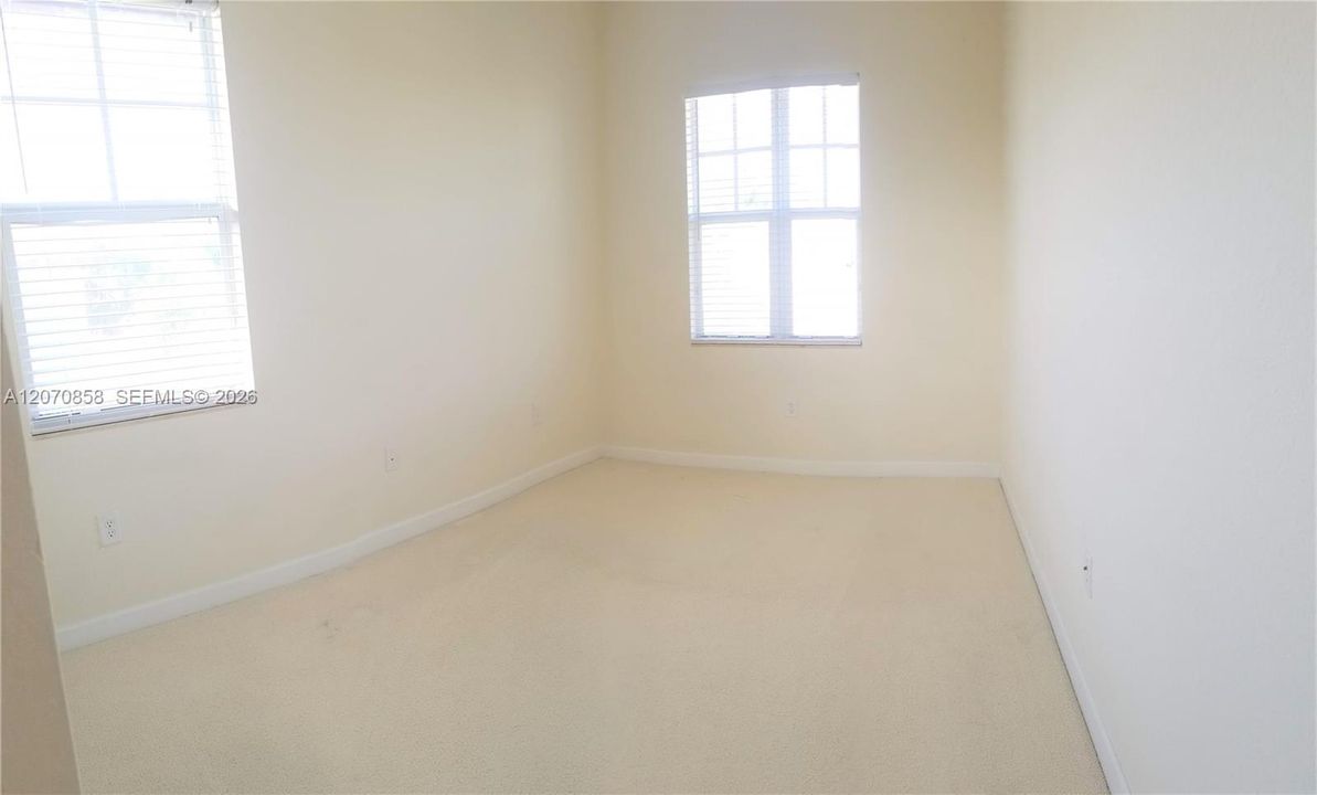 For Sale: $540,000 (3 beds, 2 baths, 2118 Square Feet)