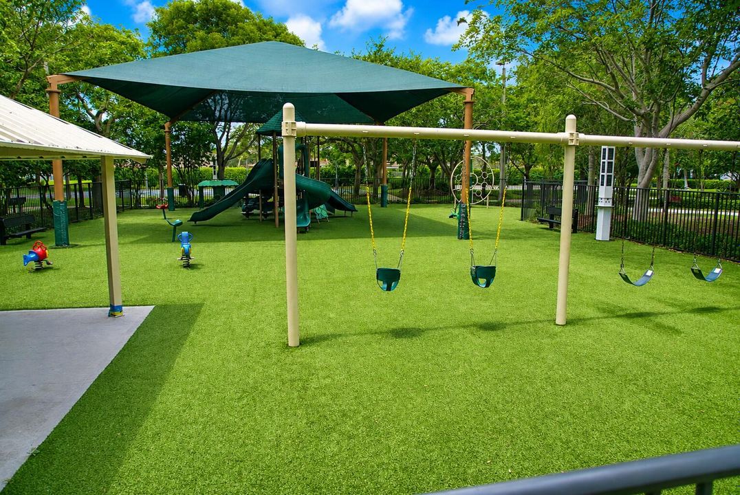 Clubhuse Playground