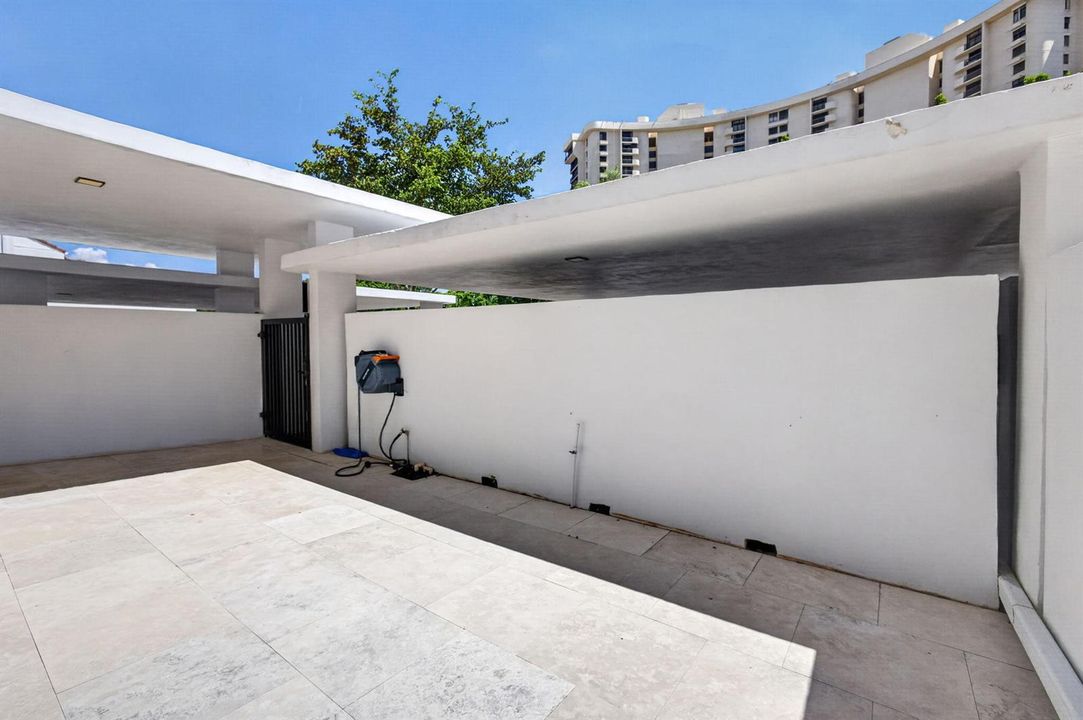 12-web-or-mls-5D1A0428