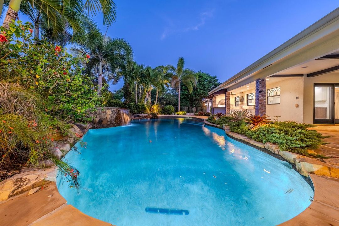 074-055-Pool-1500x1000