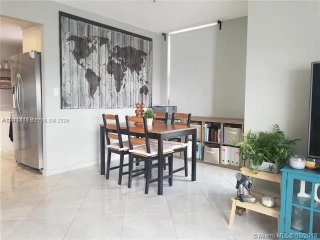 En Renta: $2,350 (2 camas, 2 baños, 1140 Pies cuadrados)