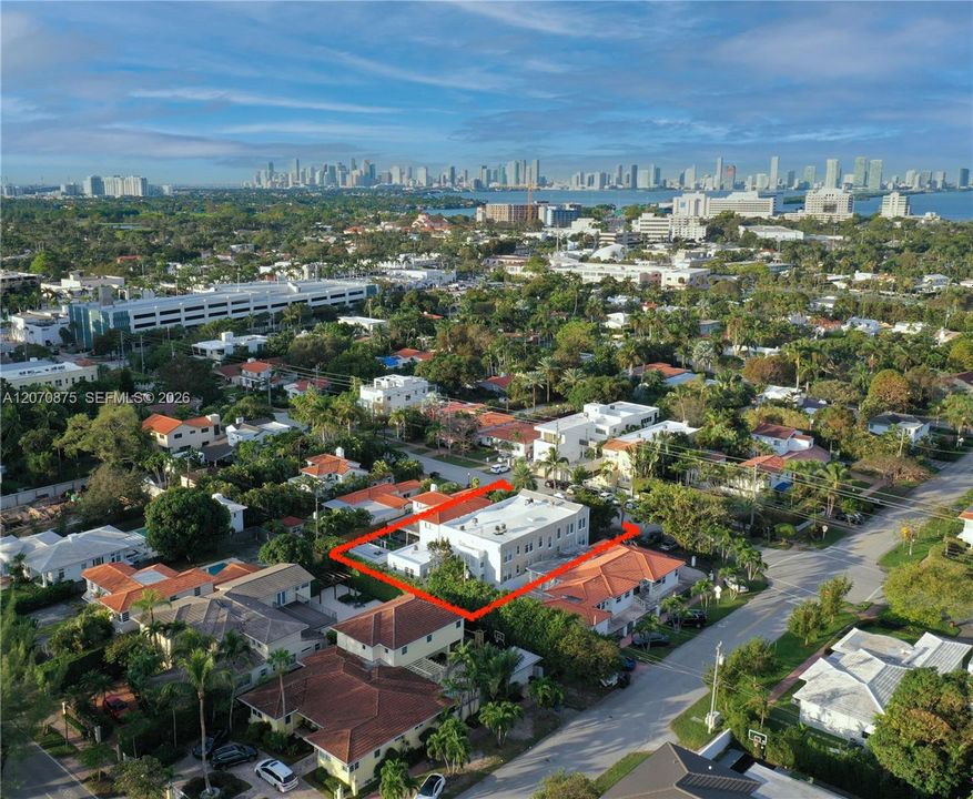В аренду: $1,200 (0 спален, 1 ванн, 5880 Квадратных фут)