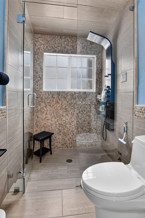 For Sale: $699,000 (4 beds, 2 baths, 1706 Square Feet)