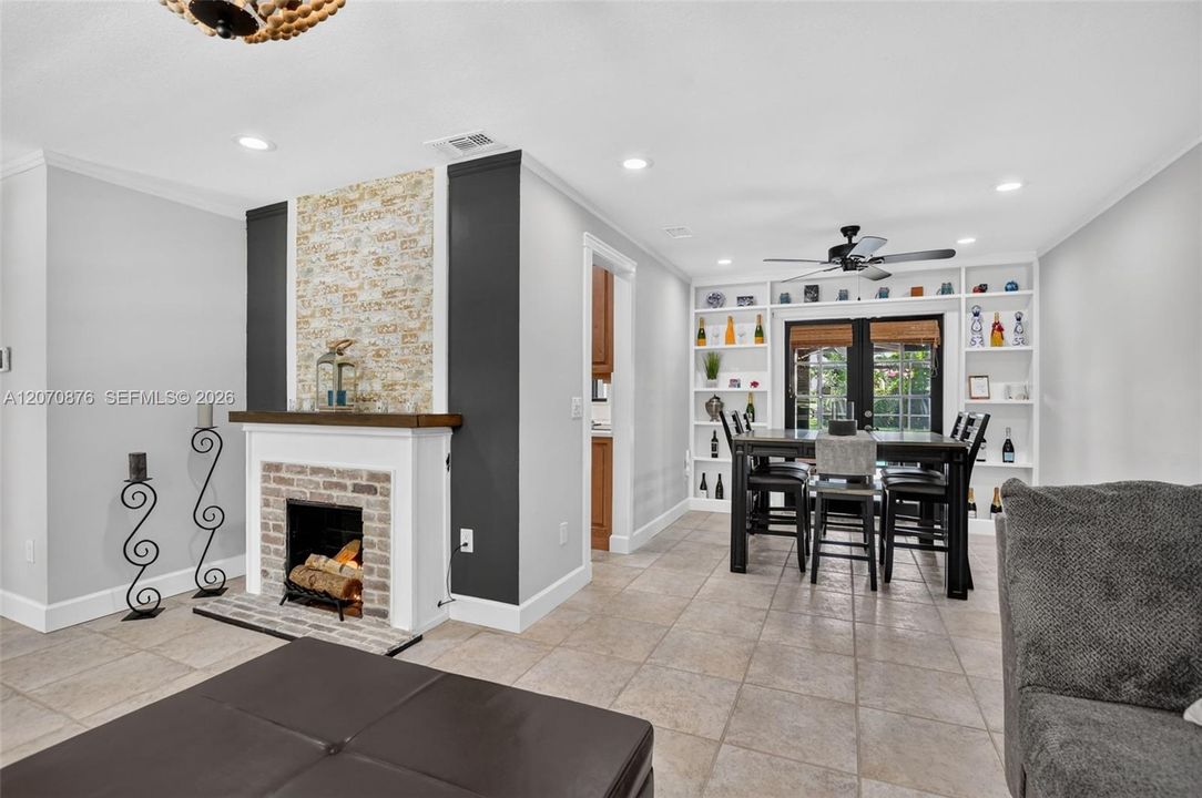 For Sale: $699,000 (4 beds, 2 baths, 1706 Square Feet)
