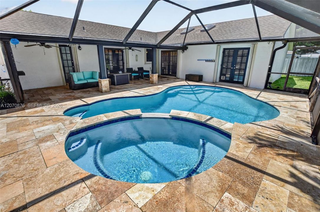 For Sale: $699,000 (4 beds, 2 baths, 1706 Square Feet)