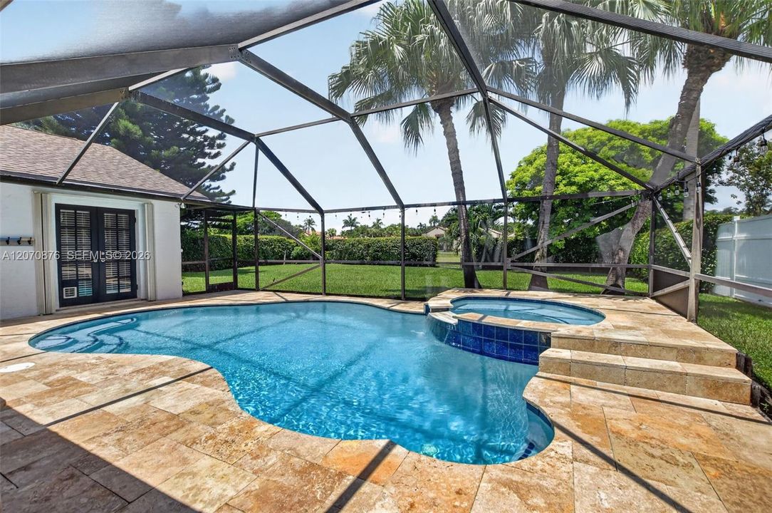 For Sale: $699,000 (4 beds, 2 baths, 1706 Square Feet)