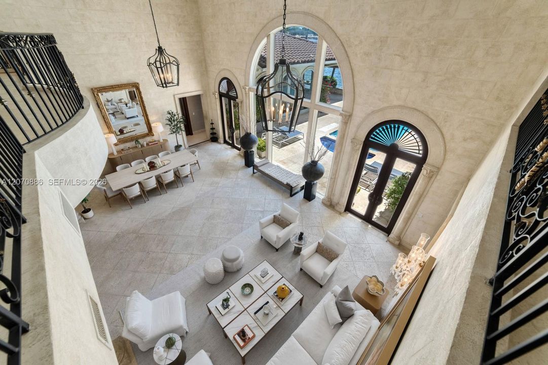 For Rent: $95,000 (7 beds, 8 baths, 8324 Square Feet)