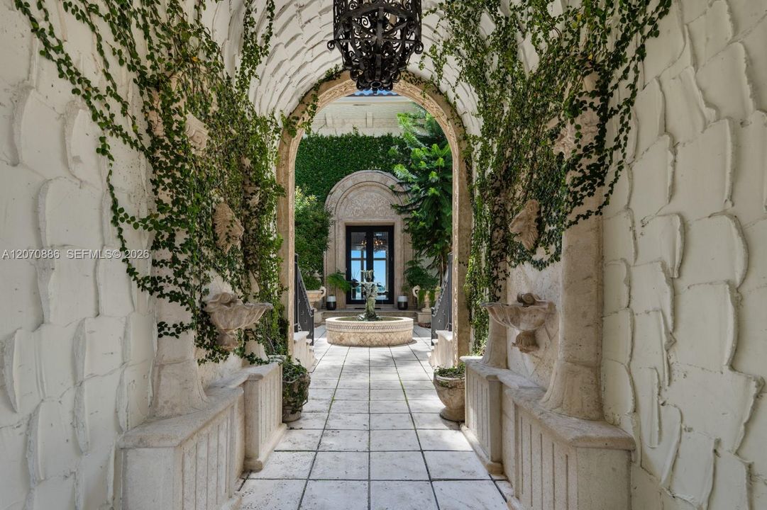 For Rent: $95,000 (7 beds, 8 baths, 8324 Square Feet)