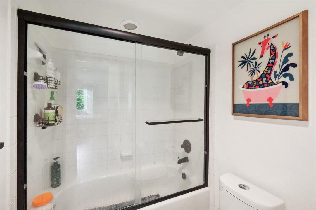 14-web-or-mls-Scotia Dr 304-019