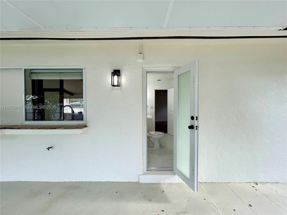 En Renta: $4,350 (4 camas, 2 baños, 1930 Pies cuadrados)