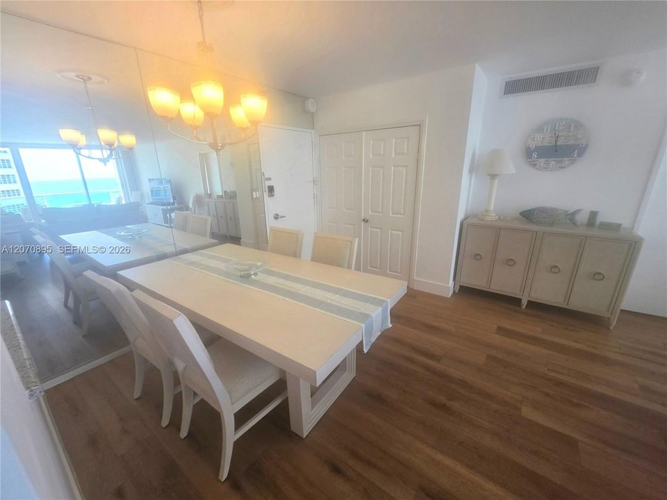 For Rent: $3,700 (2 beds, 2 baths, 1030 Square Feet)