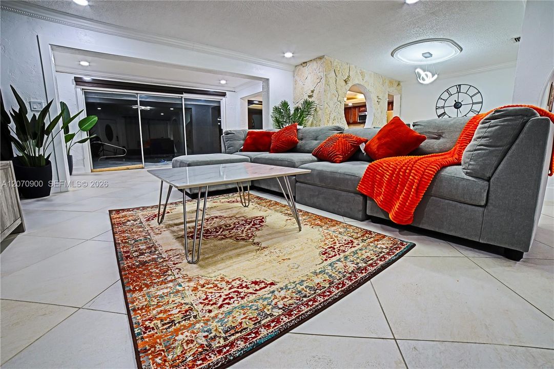 For Sale: $649,000 (3 beds, 2 baths, 1960 Square Feet)